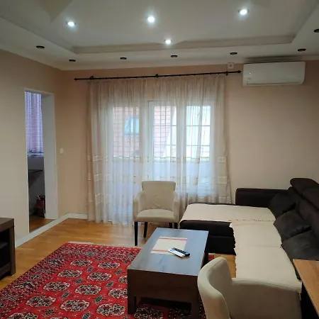 Kapetan Misina-nina בלגרד